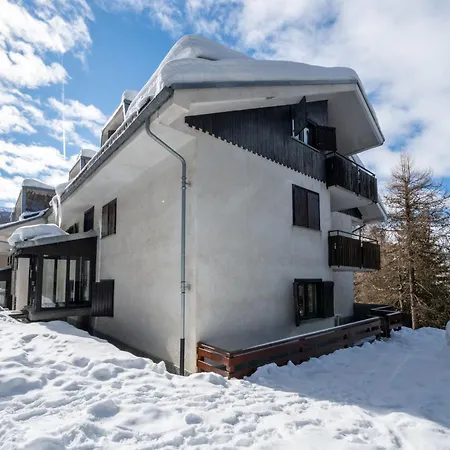Richardette By Interhome Oulx